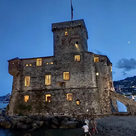 Rosso By Interhome * Rapallo